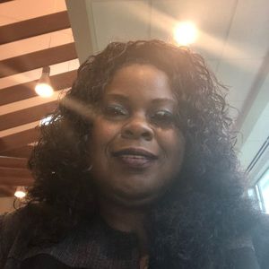 Meet your Posher, Jacqueline